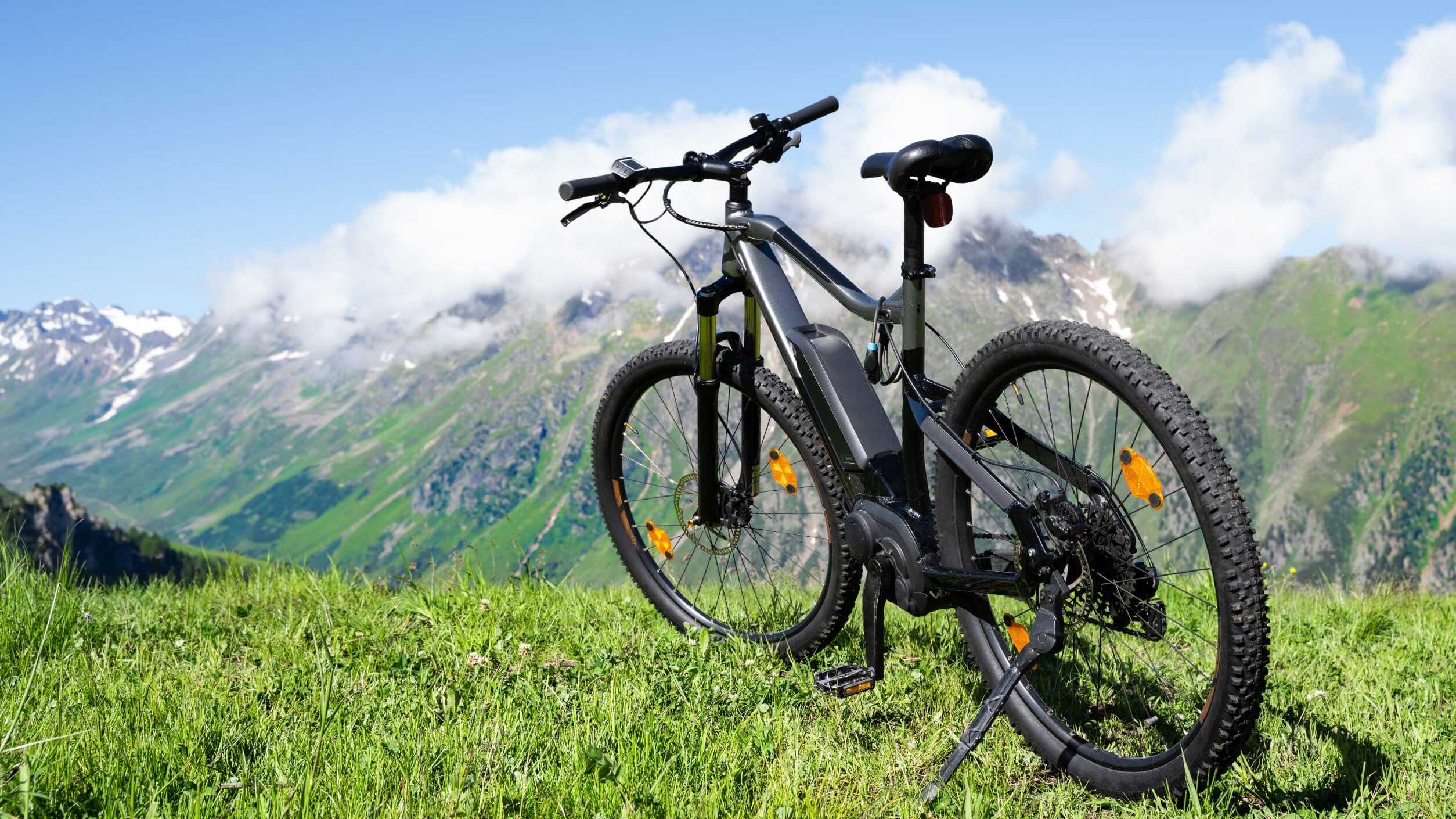 Deruiz Lava velo