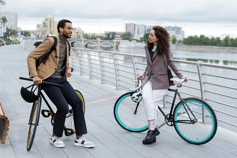 Vélo, scooter, trottinette ou micro-voiture : quel électrique pour votre trajet
