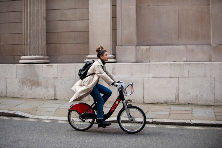 Pourquoi choisir le vélo électrique ? 4 avantages clés