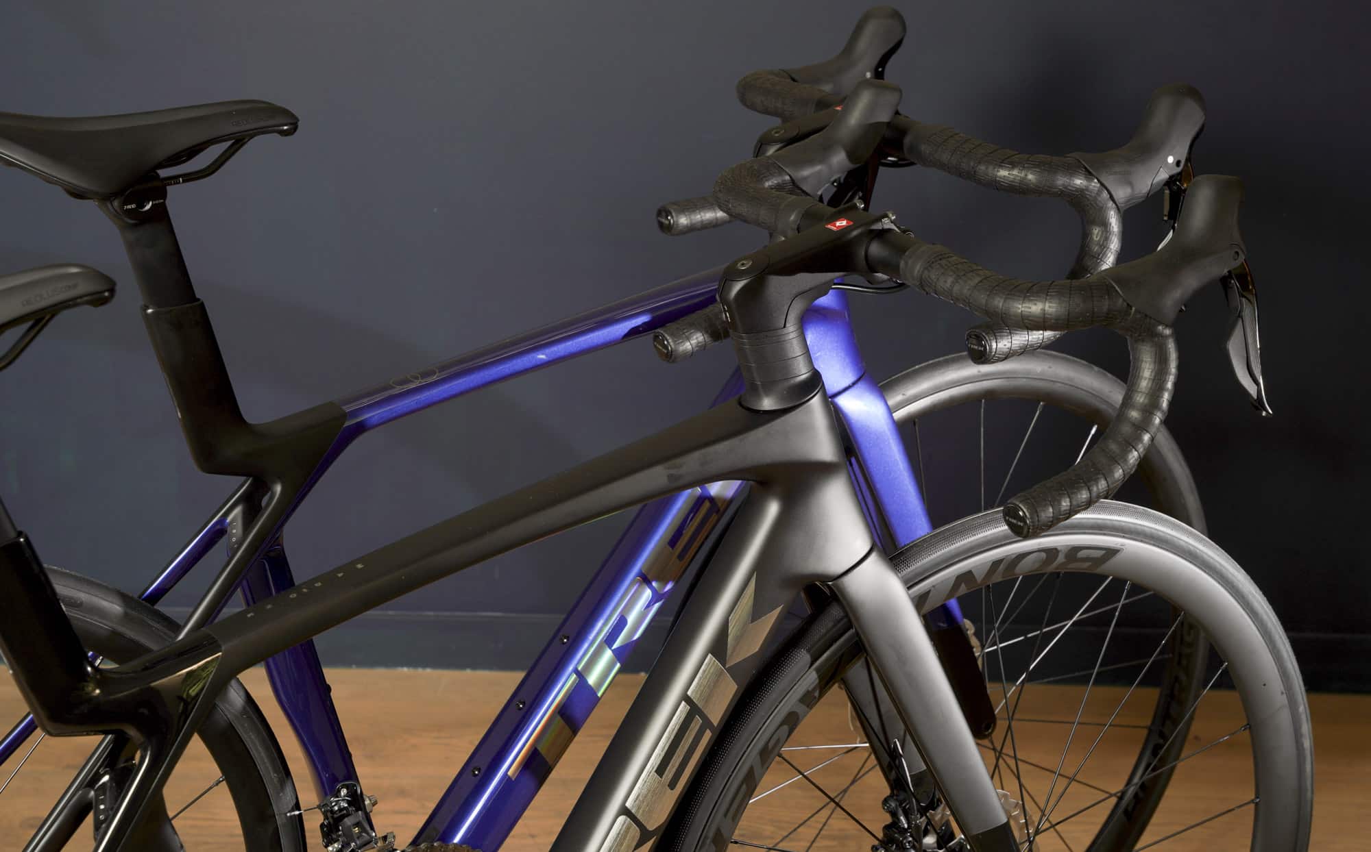 Trek Madone 2025 : La nouvelle génération de vélo électrique