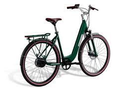 Un vélo brumaire vue de dos