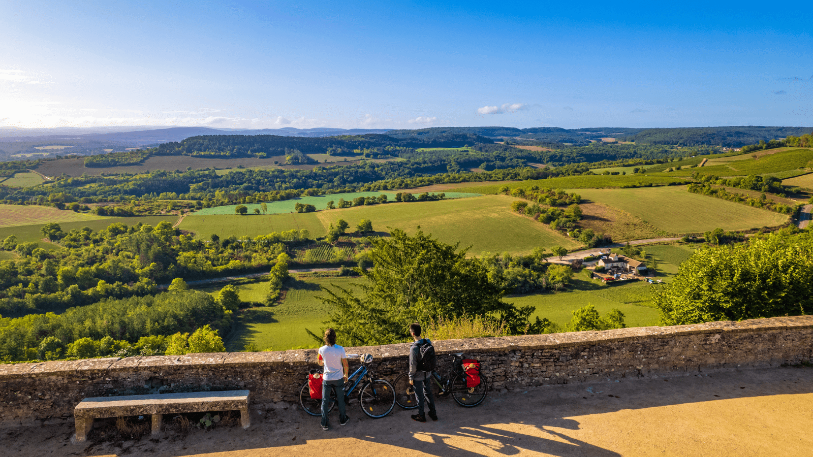 Une vue aérienne d'un paysage