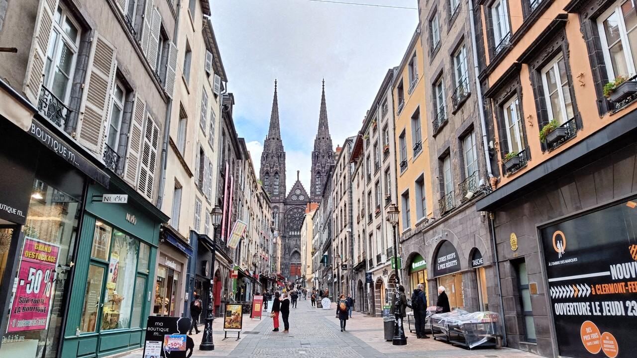 Une ruelle à Clermont-Ferrand